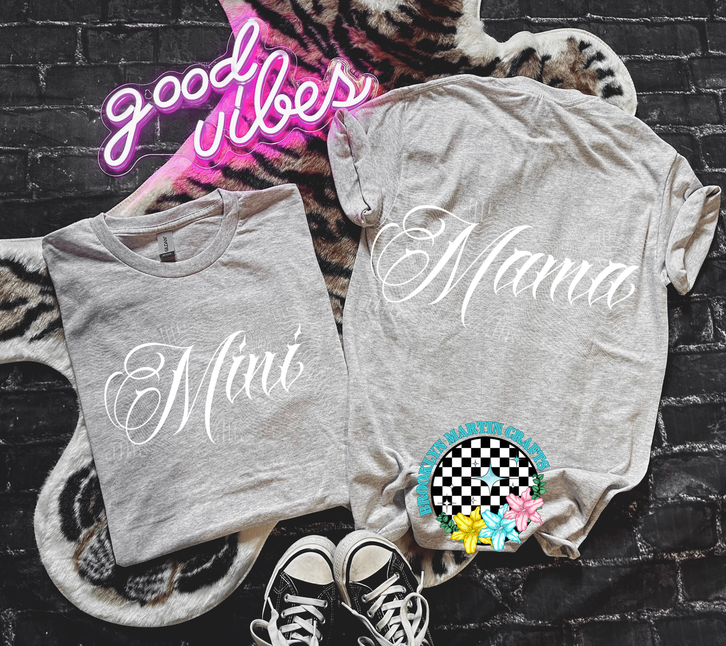 Mama & Mini T-SHIRT & HOODIE