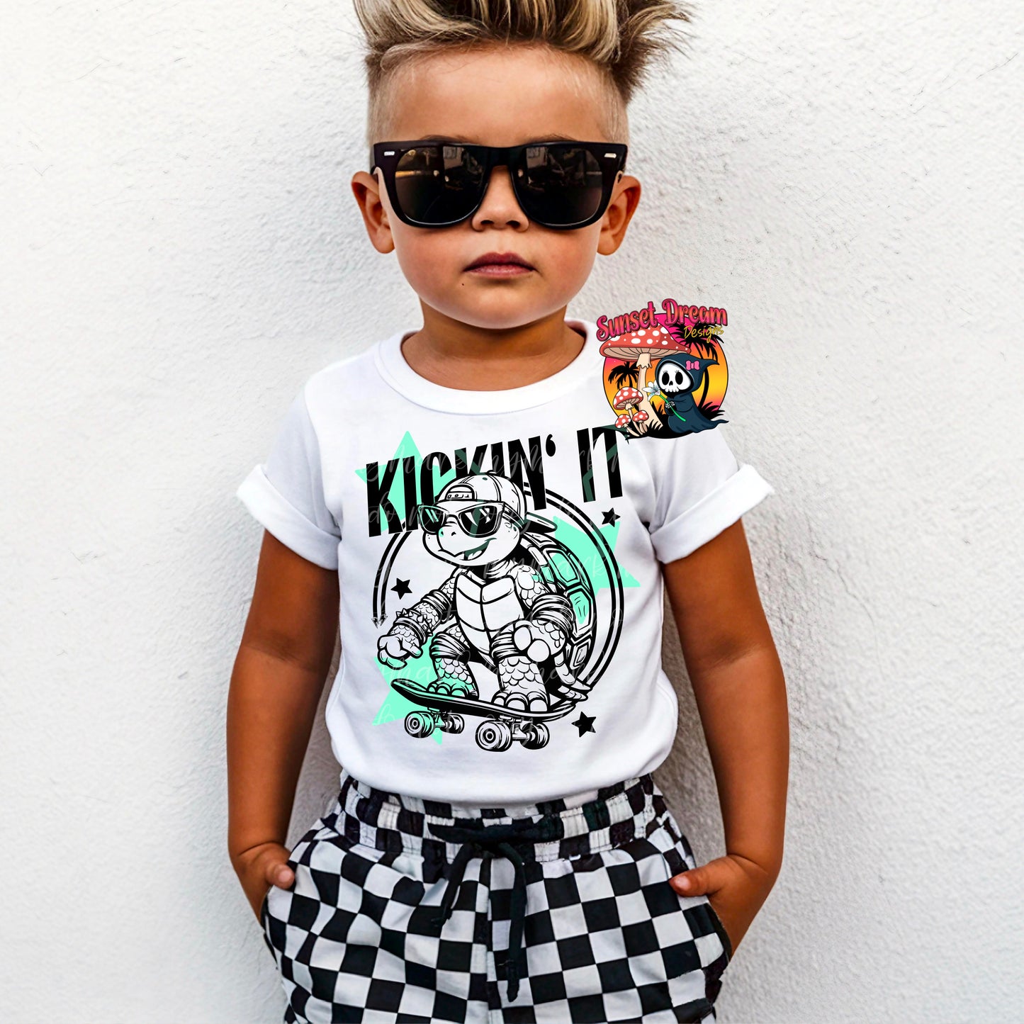 Kickin It T-SHIRT & HOODIE