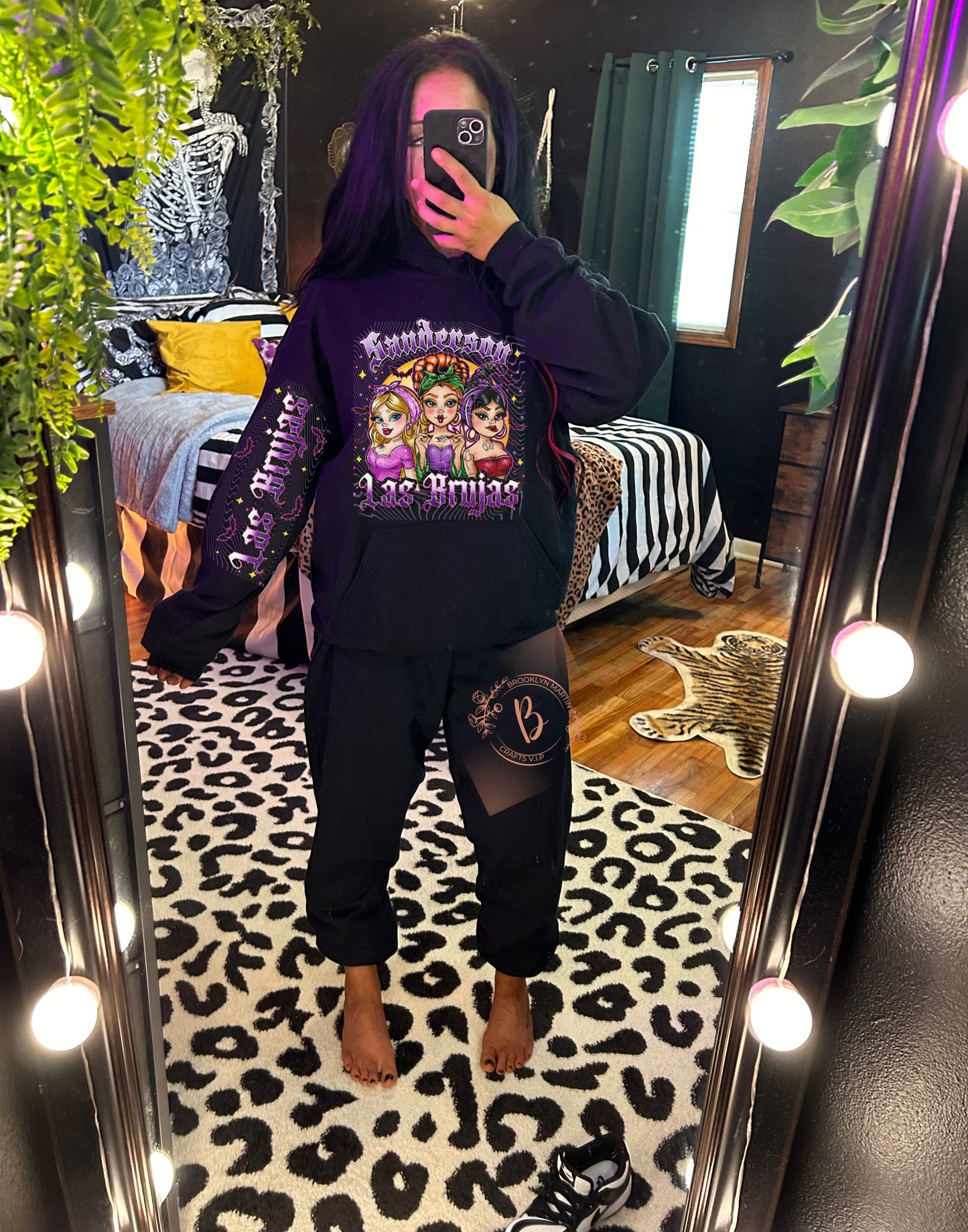 Sanderson With Sleeve