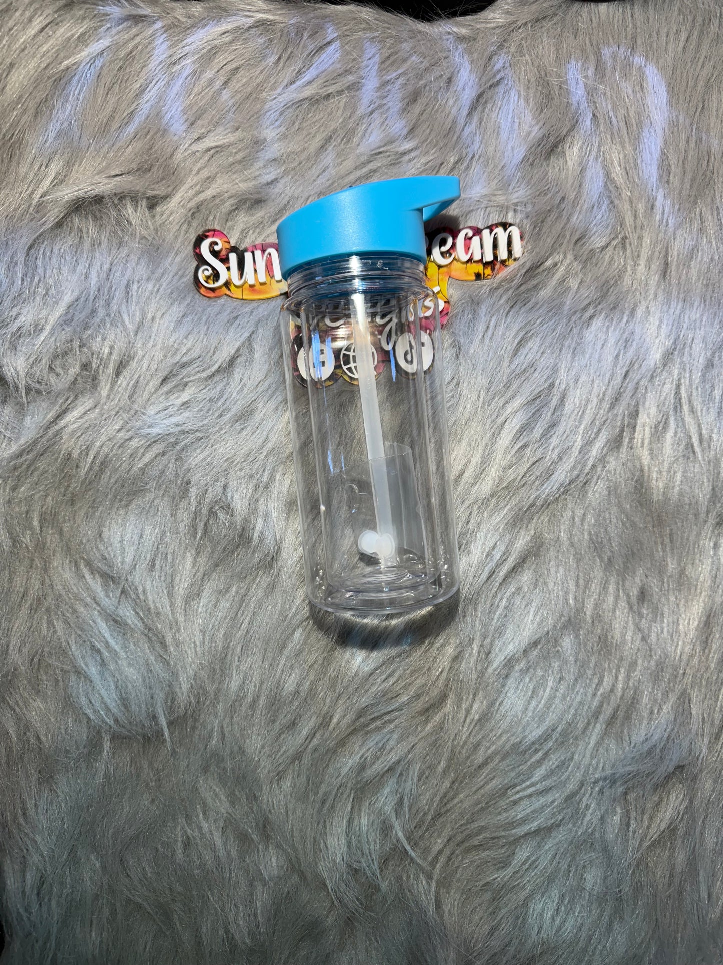 12oz Flip Top Plastic SnowGlobe Tumblers